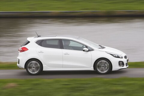 Kia Ceed 1.0 T-GDI (2015)