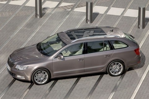 AutoWeek Top 50: Skoda Superb