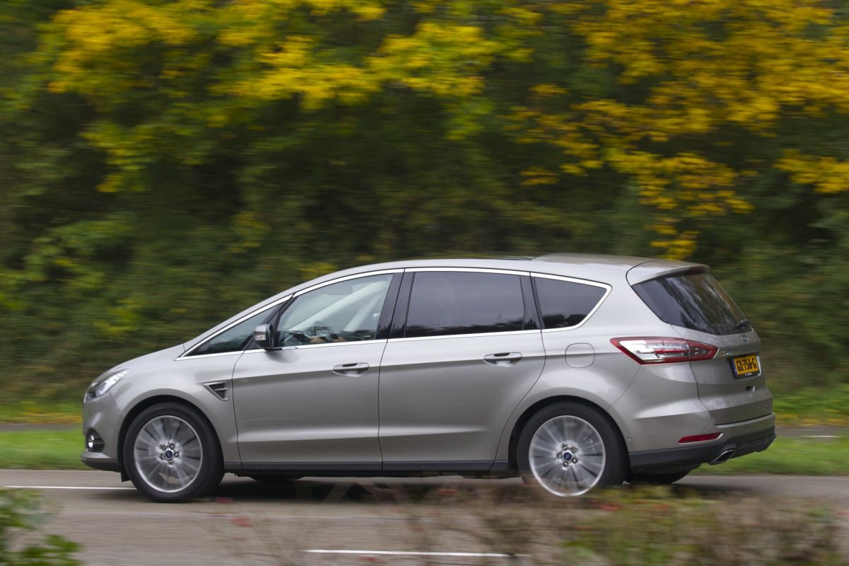 Ford S-Max 