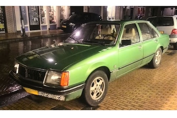 Opel Commodore In het Wild