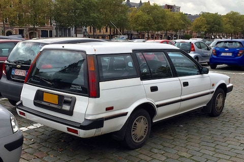 In het wild: Toyota Corolla 4WD Wagon