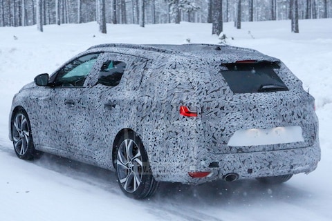 Renault Mégane krijgt groeistuip en winterjas