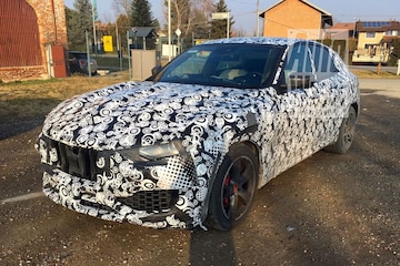 Maserati Levante spyshots