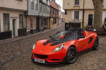 Lotus Elise  Cup 250