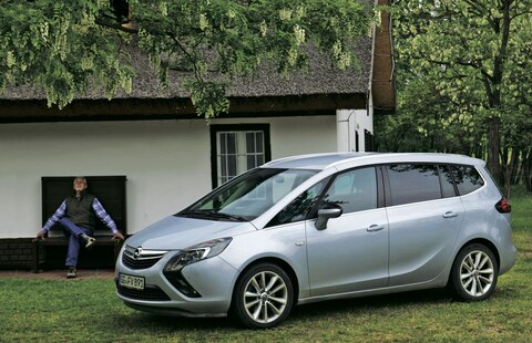 Opel Zafira 2.0 CDTi Bi-Turbo Cosmo - Klokje Rond Speciaal