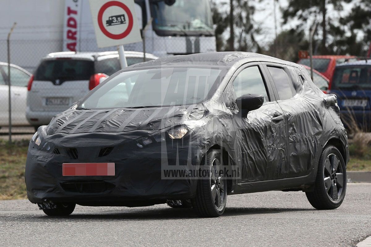 Nissan Micra spionage