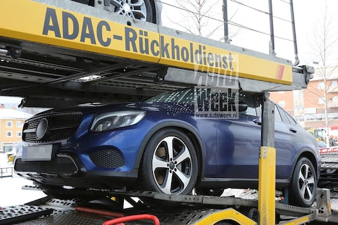 Mercedes GLC Coupé duikt op