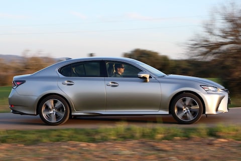 Test: Lexus GS 300h (2016)