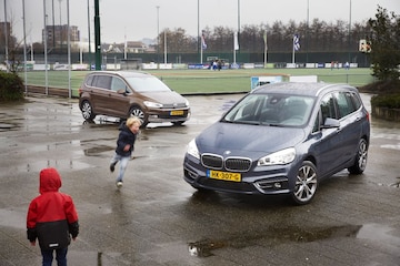Dubbeltest - BMW 218i Gran Tourer vs VW Touran