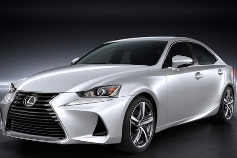 Onder het mes: Lexus IS