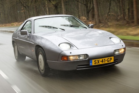 Porsche 928 blaast veertig kaarsjes uit