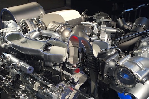 Bijzondere compressor op de motor van de SQ7 - AW Update