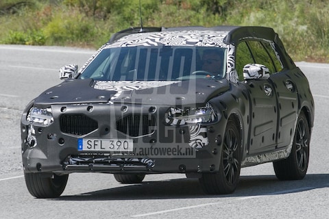 Volvo test met V90 Cross Country