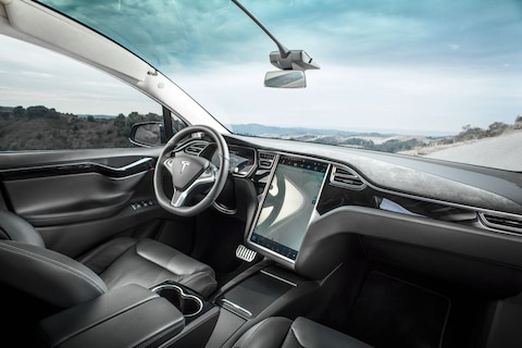 'Tesla moet Autopilot verbeteren'