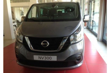 Nissan NV300
