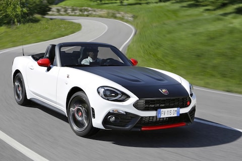 Abarth 124 Spider
