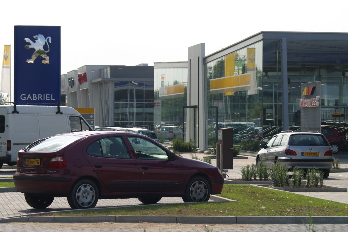 dealer autoboulevard peugeot