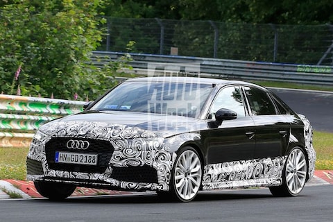 Gesnapt: Audi RS3 Sedan