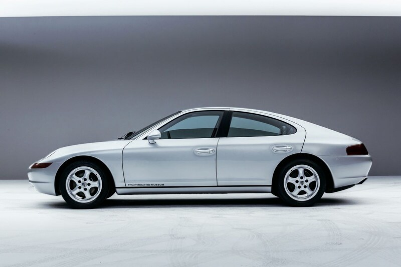 Porsche 989