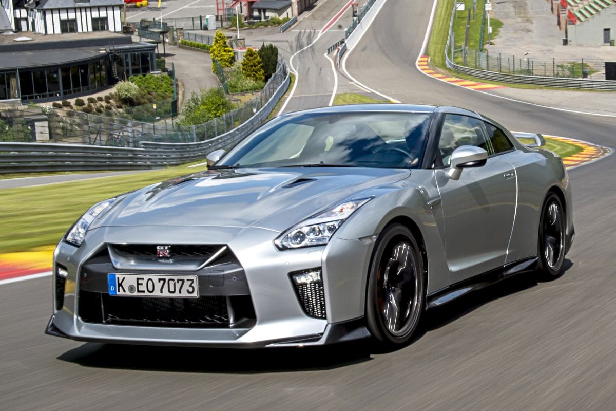 Nissan GT-R