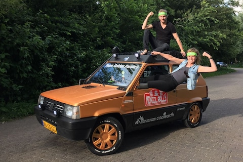 Fiat Panda rijdt de Mongol Rally voor AutoWeek