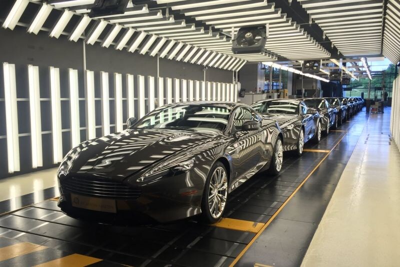 Aston Martin DB9