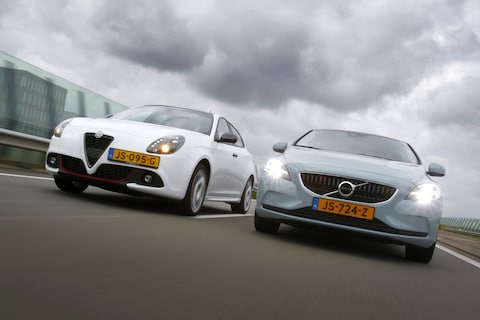Alfa Romeo Giulietta - Volvo V40