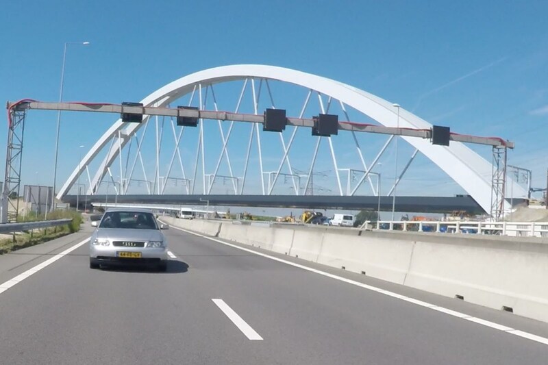 Rijden over de vernieuwde A1