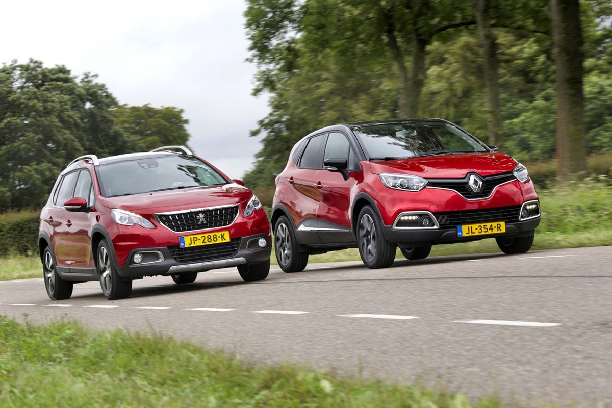 Peugeot 2008 A94 en Renault Captur