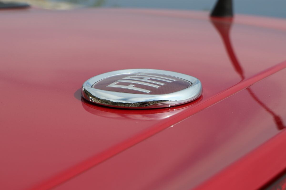 Fiat logo embleem
