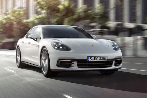 Porsche Panamera nu ook als 4 E-Hybrid