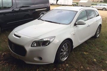 In het wild: Bitter Insignia