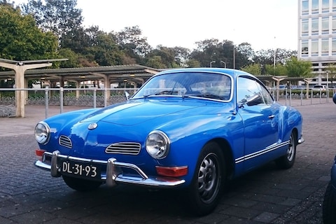 In het Wild: Volkswagen Karmann Ghia (1971)