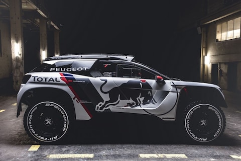 Peugeot lanceert nieuwe Dakar-racer