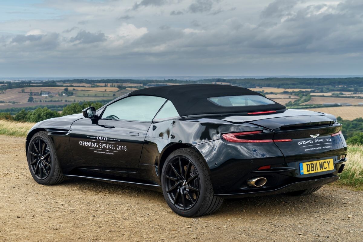 Aston Martin DB11 Volante