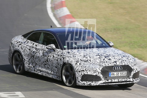 Nieuwe Audi RS5 dendert voorbij