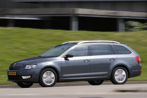 Skoda Octavia Combi 1.6 TDI - Doorgelicht