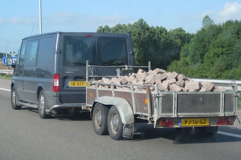 'Ondernemers kopen weer vaker aanhanger'