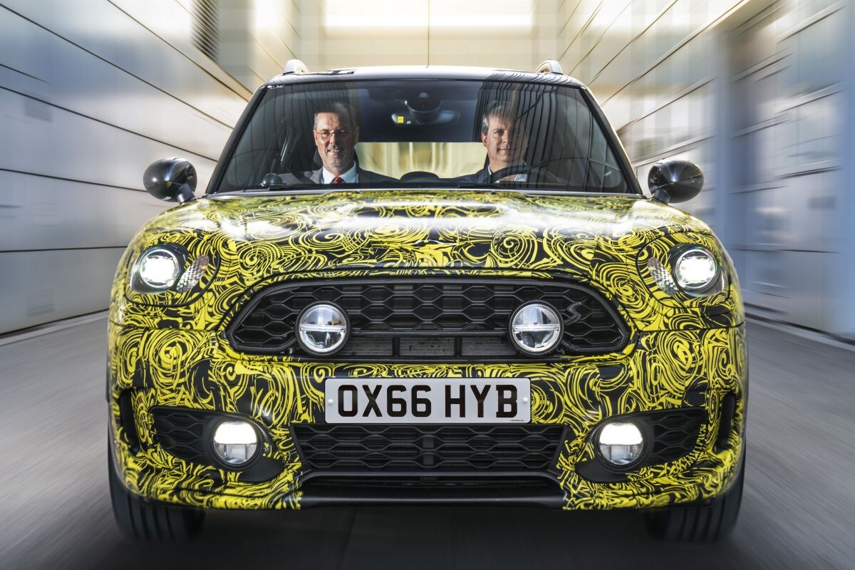 Mini Countryman teaser