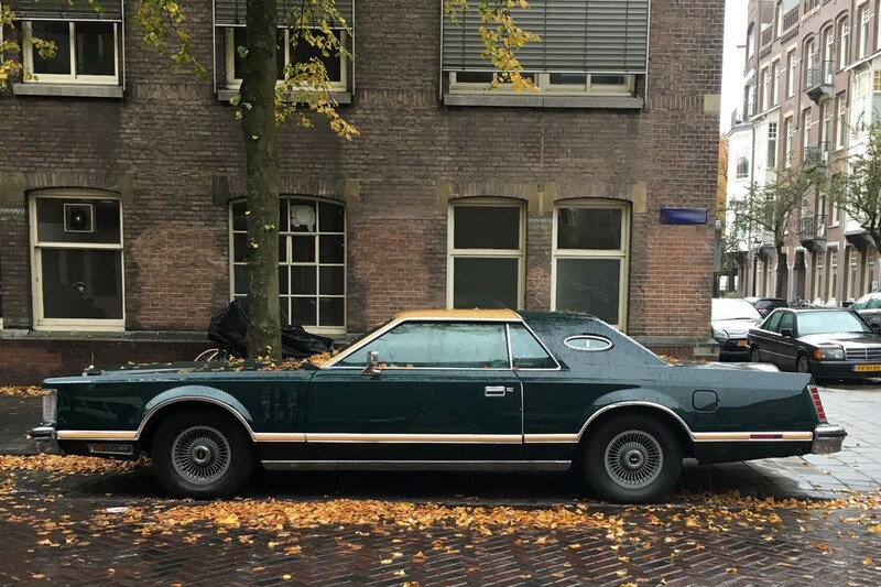 Lincoln Continental Mark V
