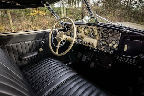 De 7 dashboards uit 130 jaar auto