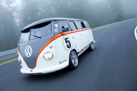 Volkswagen T1 Race Taxi met Porsche 993 motor