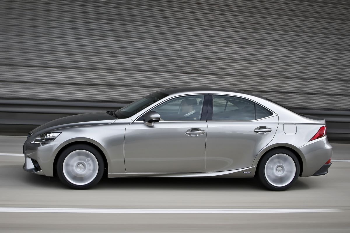 Lexus IS 300h