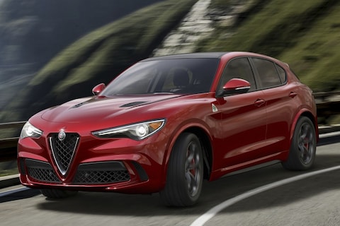 Dít kost de Alfa Romeo Stelvio Q