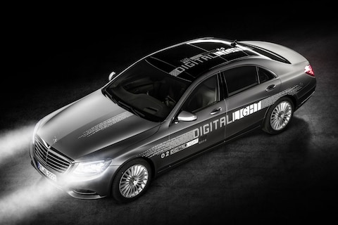 Mercedes toont Digital Light-verlichting