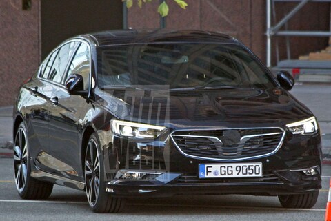Wég met die camouflage: Opel Insignia!