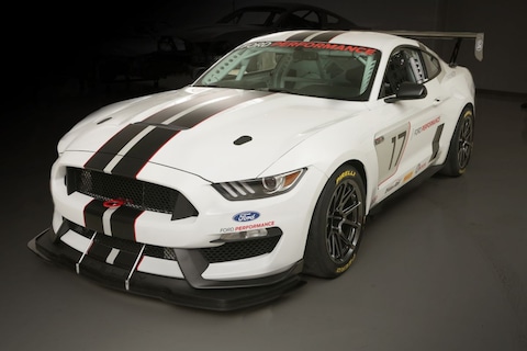 Ford Performance heeft race-Mustang klaar