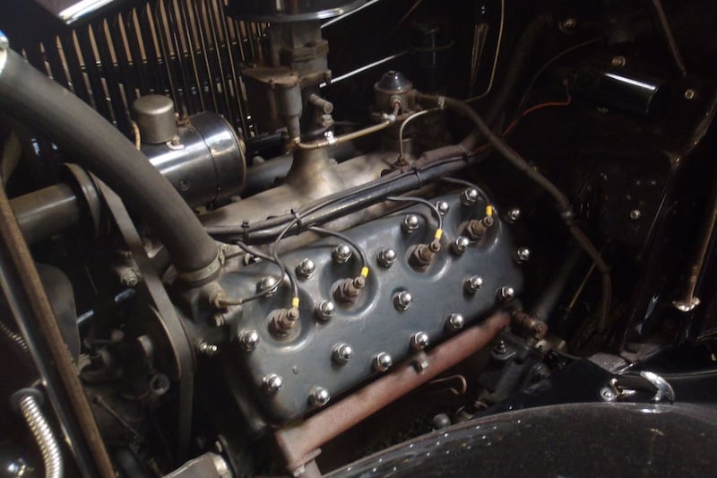 Ford V8