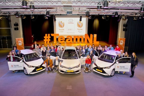 50 Toyota's voor TeamNL