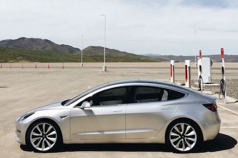 Tesla haalt productiedoel van 5.000 Model 3's